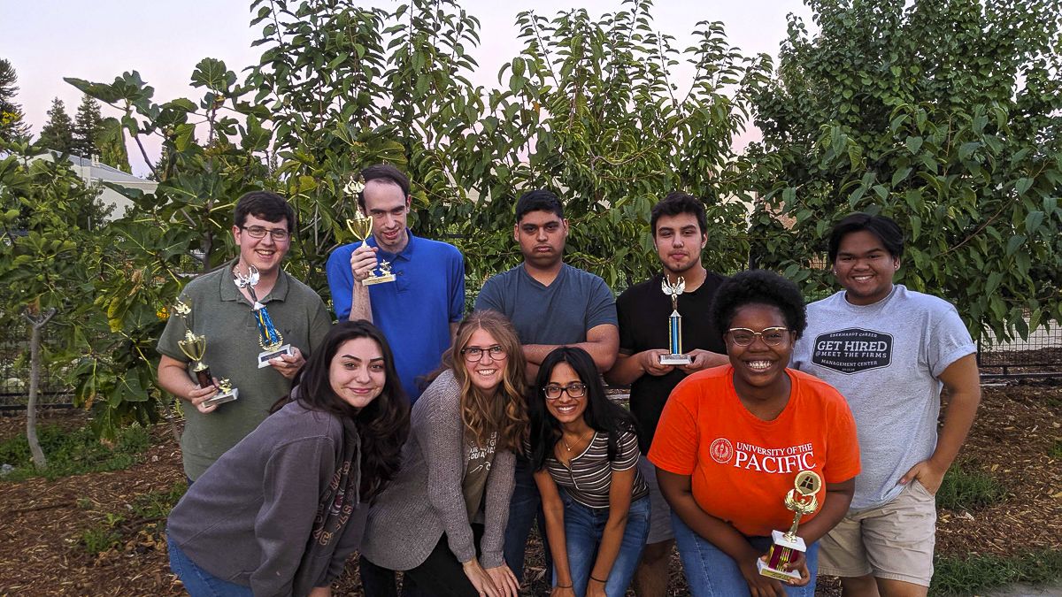 content.field_image.alt